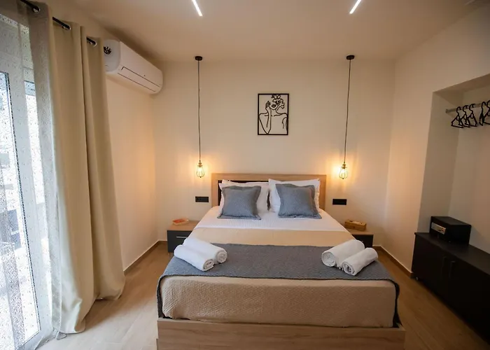 Calliope's Rhodes Comfort Apartment *