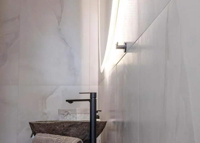 Calliope's Rhodes Comfort Apartment